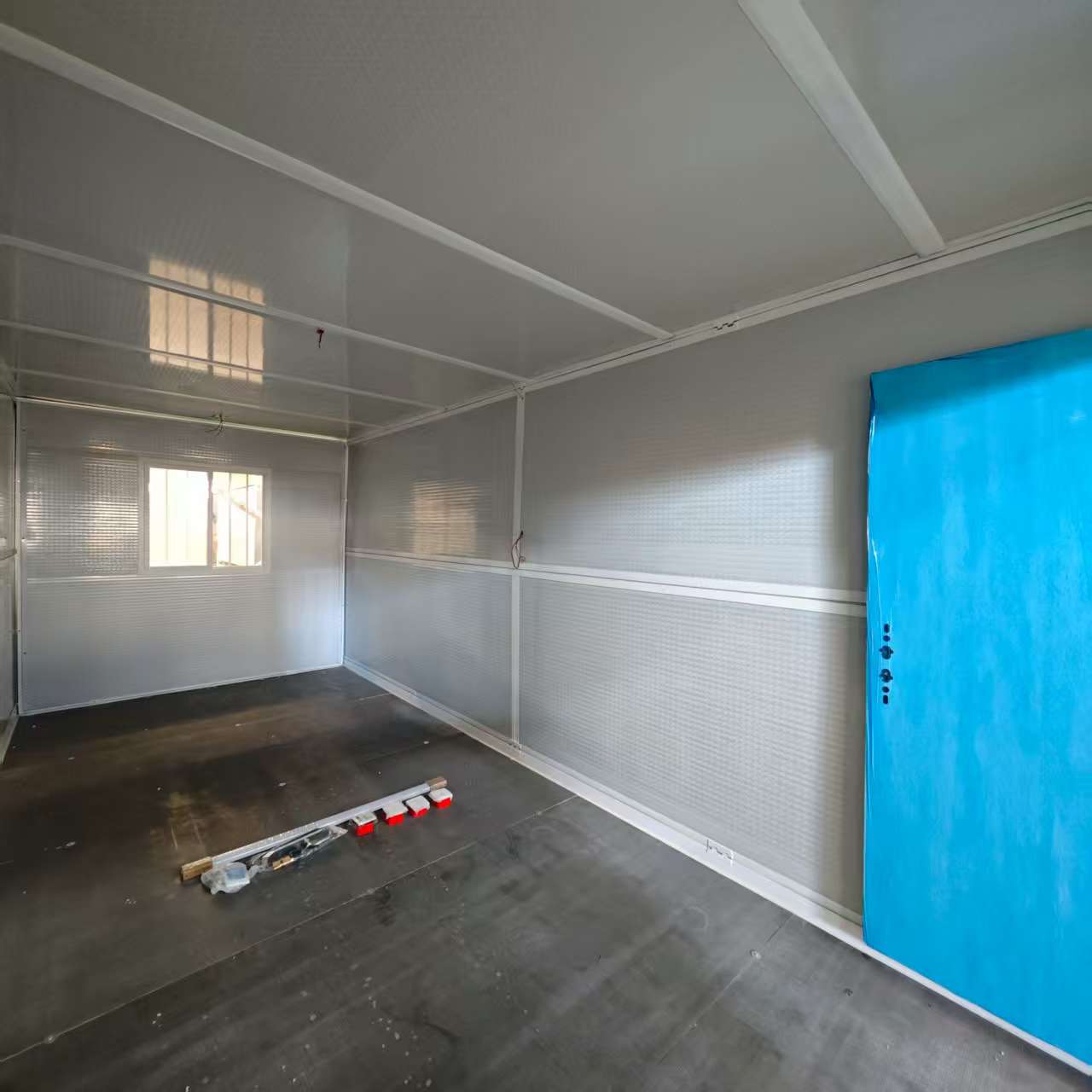 FOLDABLE CONTAINER - Image 4